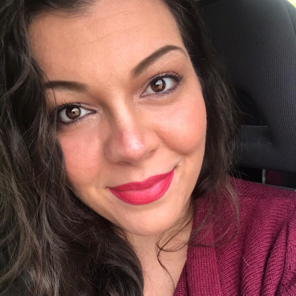 Meet your Posher, Stephanie